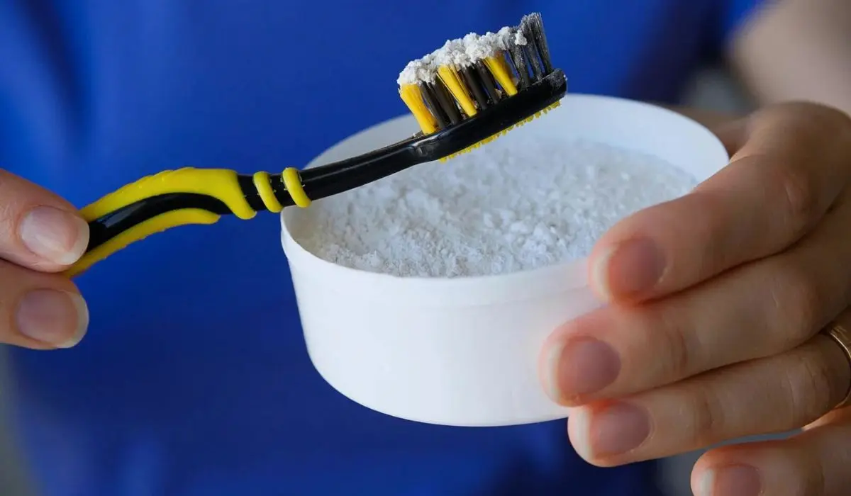 Baking Soda For Whitening Teeth
